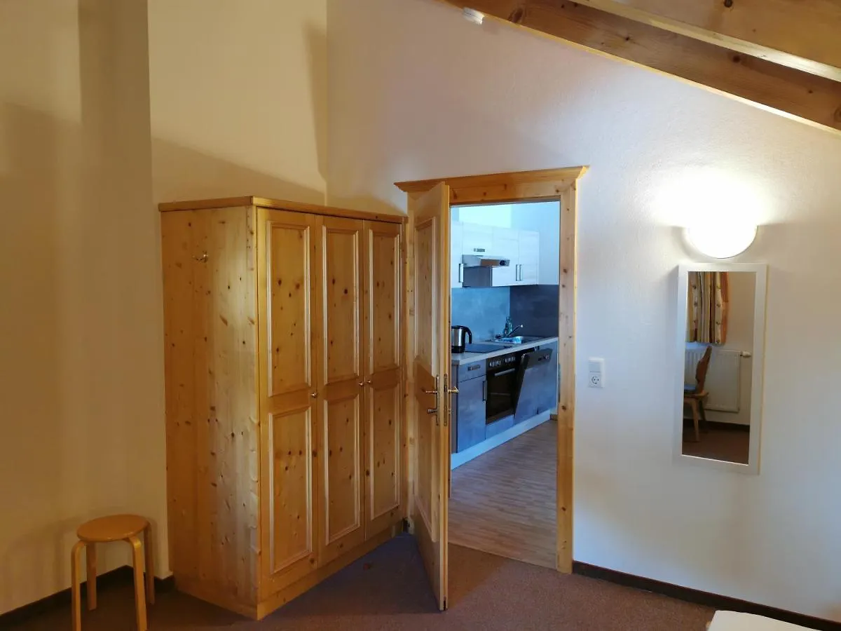 Hotel Garni Schoenblick Solden 3*,
