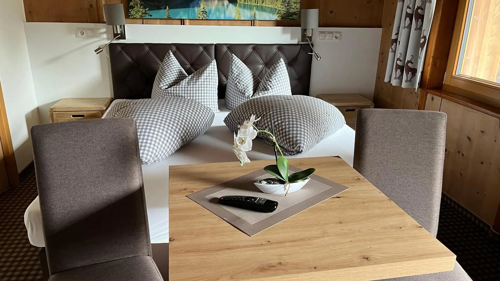 Hotel Garni Schoenblick Solden 3*,