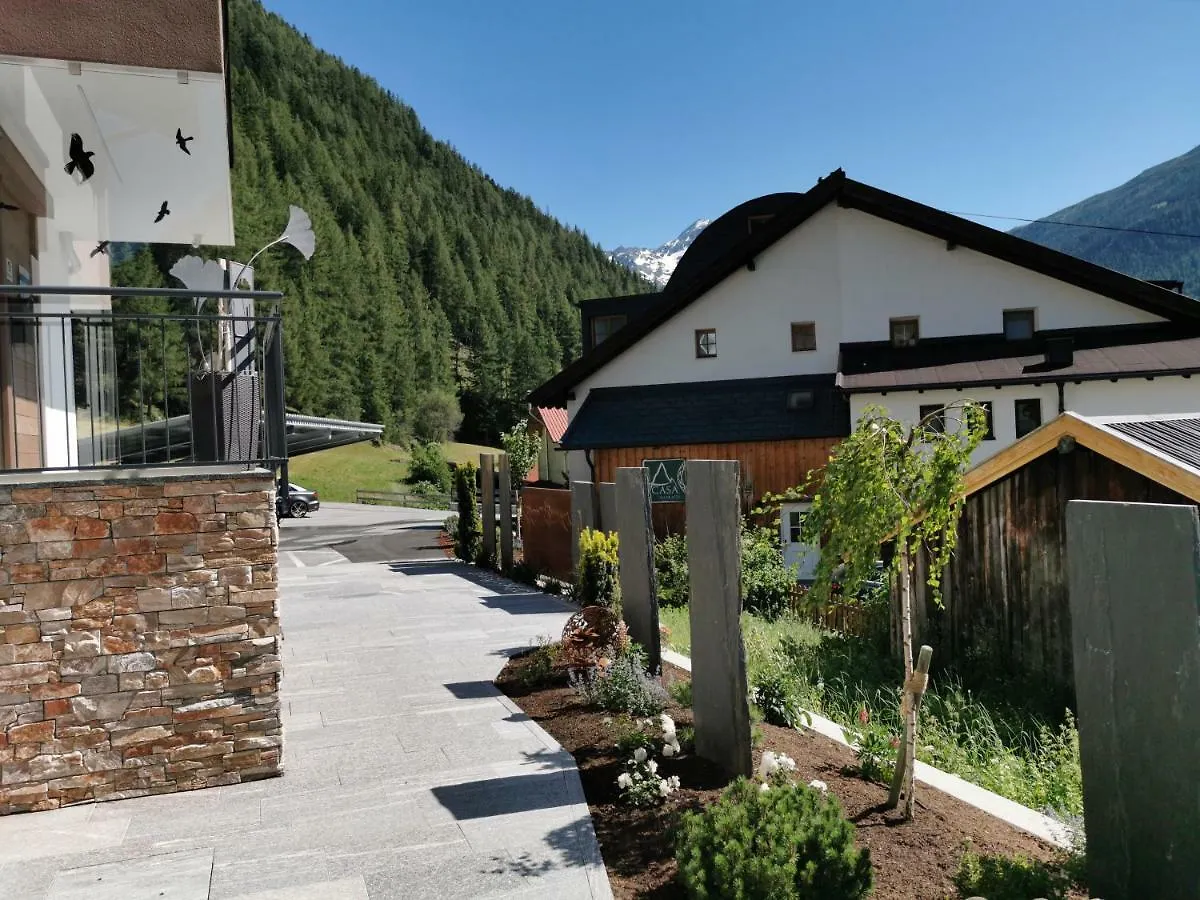 Hotel Garni Schoenblick Sölden