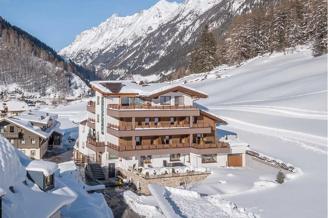 Hotel Garni Schoenblick Solden 3*,
