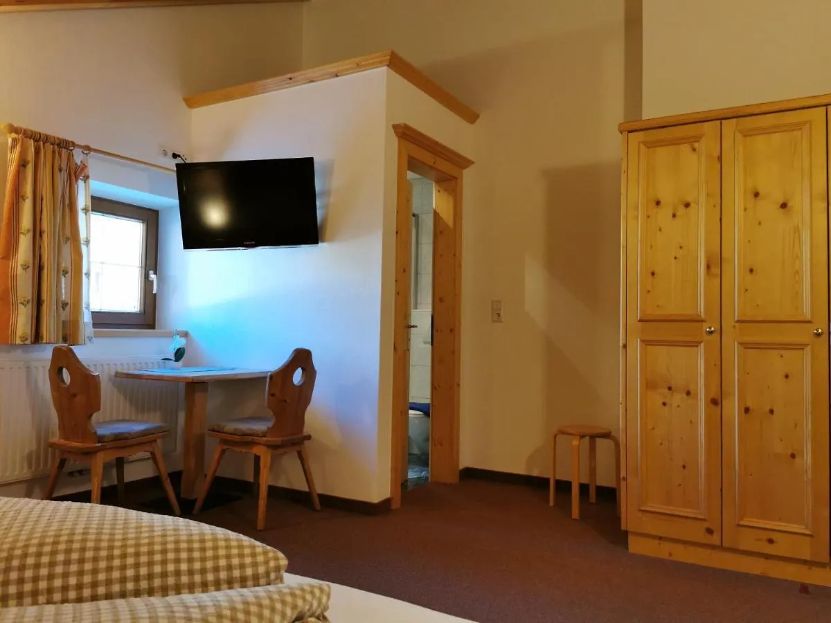 Hotel Garni Schoenblick Sölden