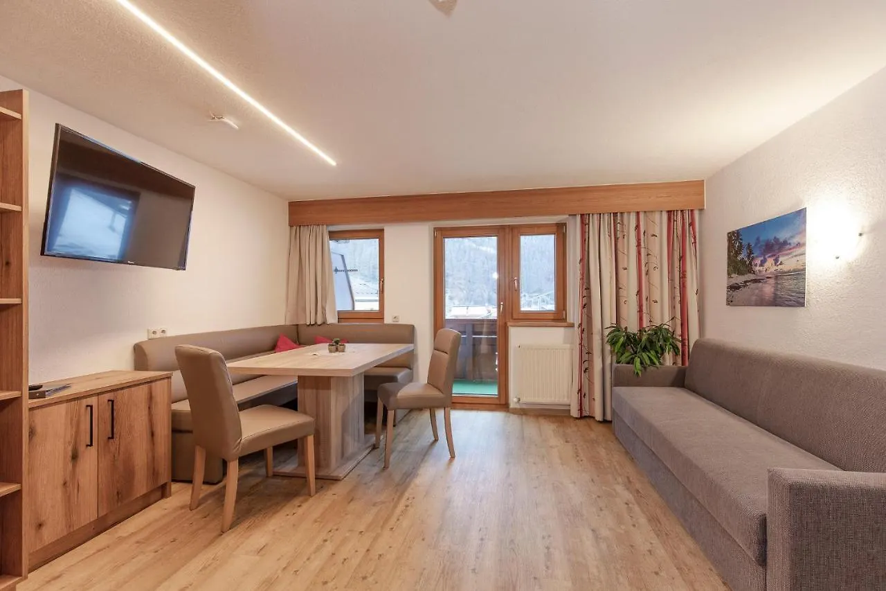 Hotel Garni Schoenblick Solden