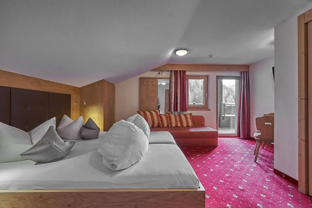 Hotel Garni Schoenblick Solden Austria