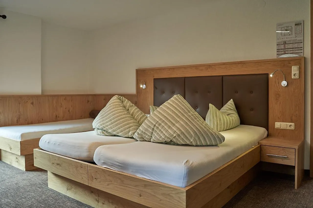 Hotel Garni Schoenblick Solden 3*,  Austria