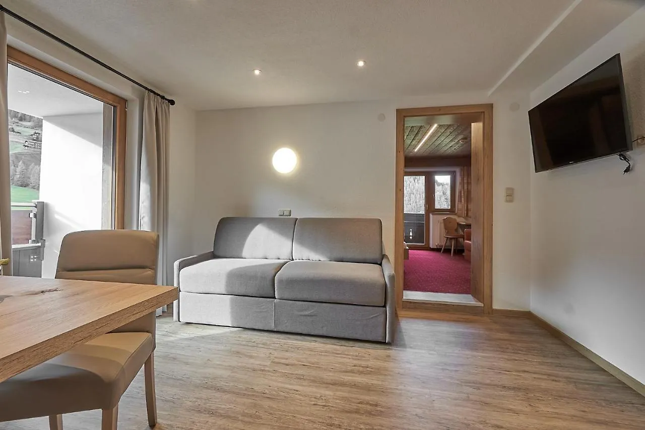 Hotel Garni Schoenblick Solden